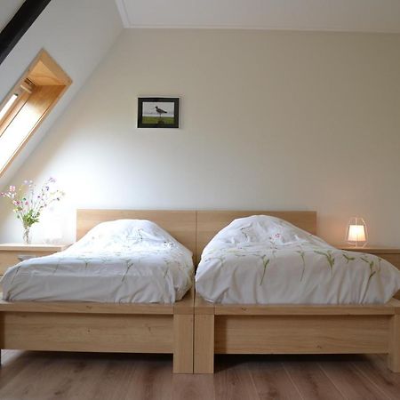 B&B Boerderij De Tempel Greonterp Bagian luar foto