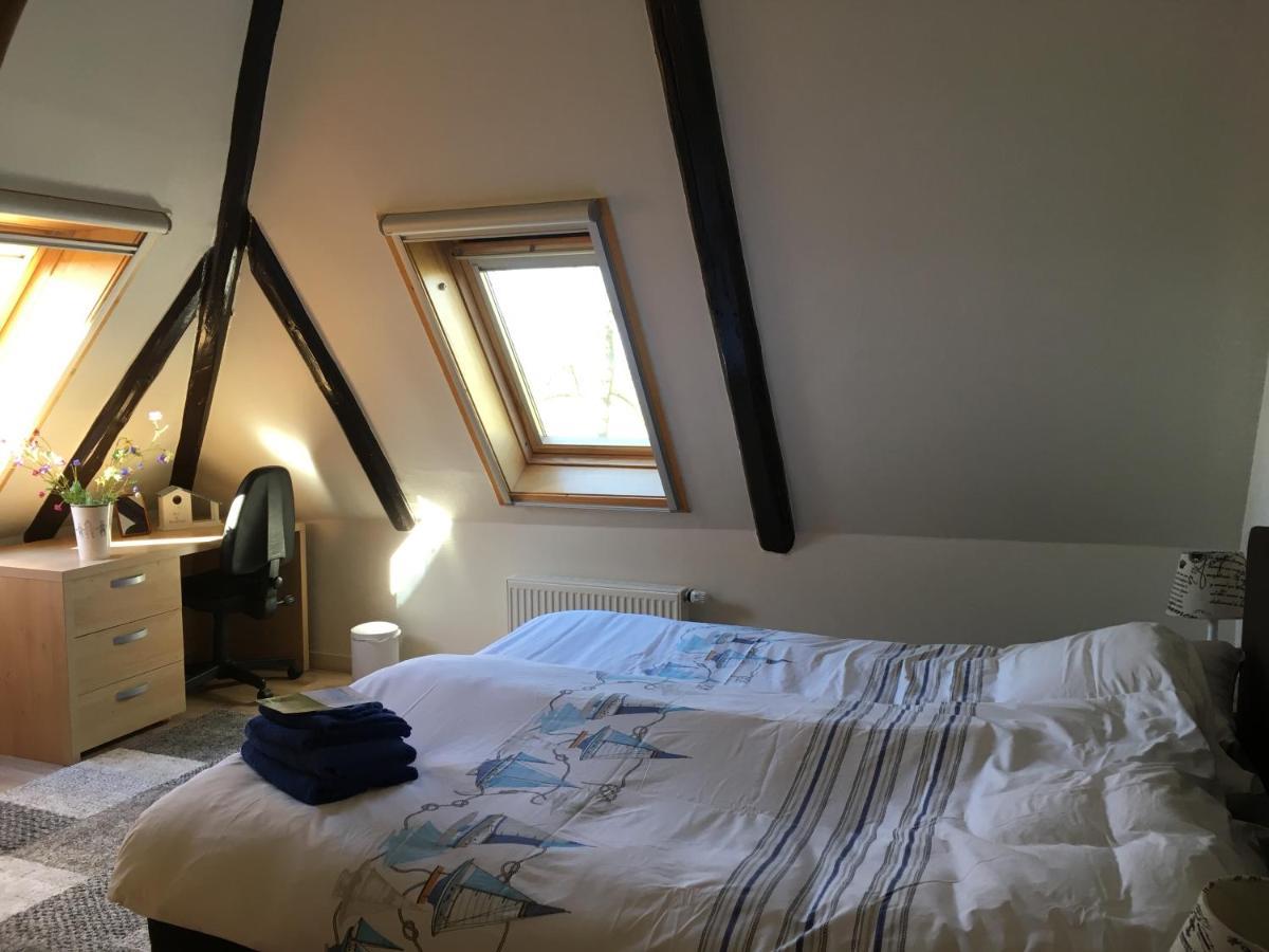 B&B Boerderij De Tempel Greonterp Bagian luar foto